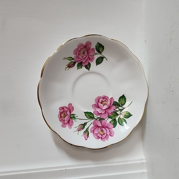 English Fine Bone China Vintage Teacup & Saucer WideMouth Large Old Garden Rose - Picture 2 of 8